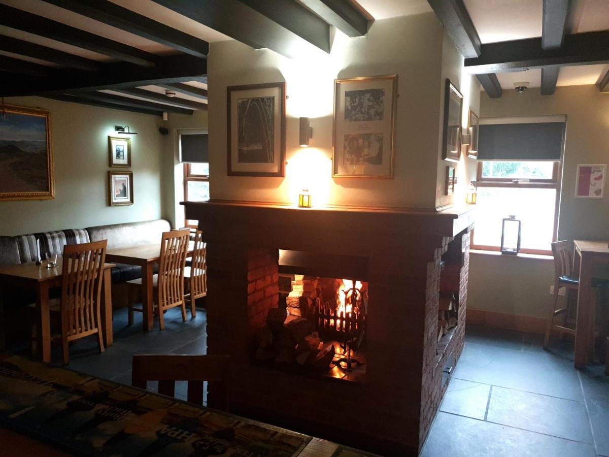 The Huntsman Of Little Wenlock Hotel Telford Buitenkant foto